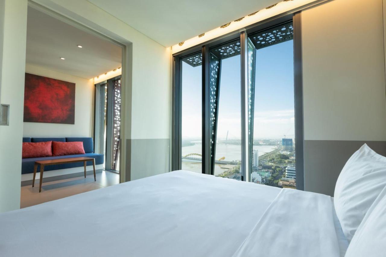 Wink Icon Hotel Danang Riverside - Luxury Suites - 24Hrs Stay & Rooftop Pool Bar エクステリア 写真