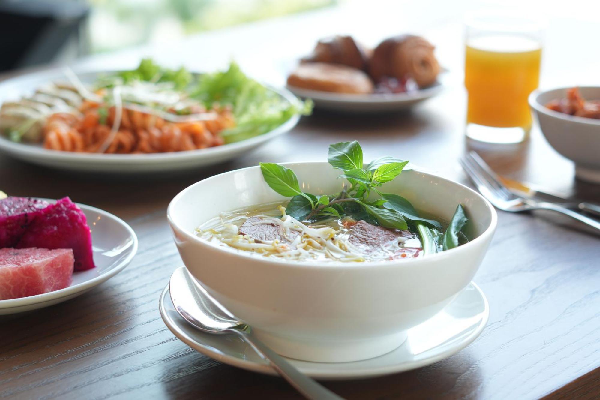 Wink Icon Hotel Danang Riverside - Luxury Suites - 24Hrs Stay & Rooftop Pool Bar エクステリア 写真