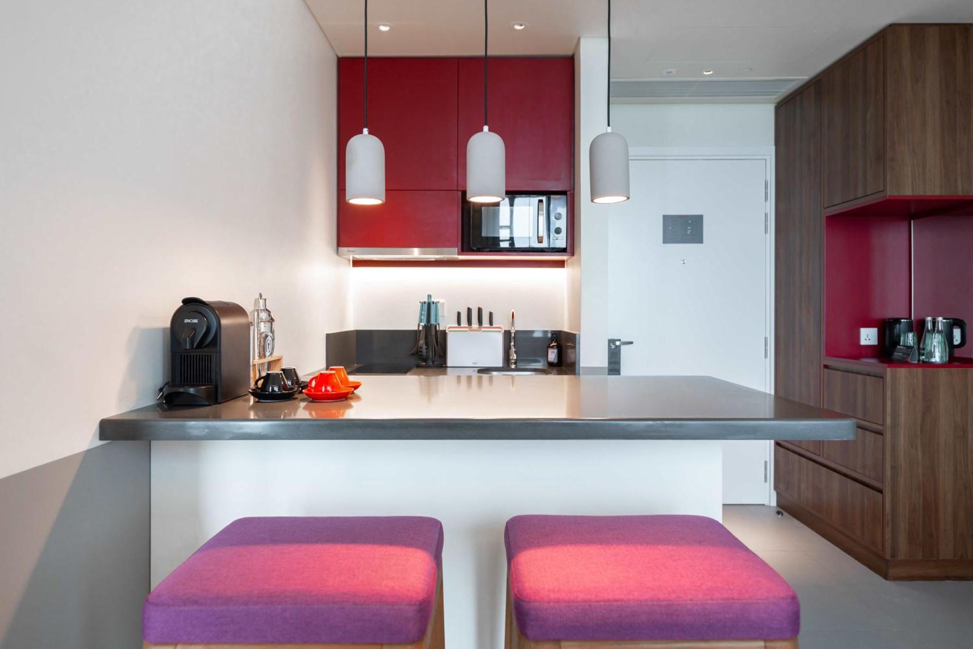 Wink Icon Hotel Danang Riverside - Luxury Suites - 24Hrs Stay & Rooftop Pool Bar エクステリア 写真