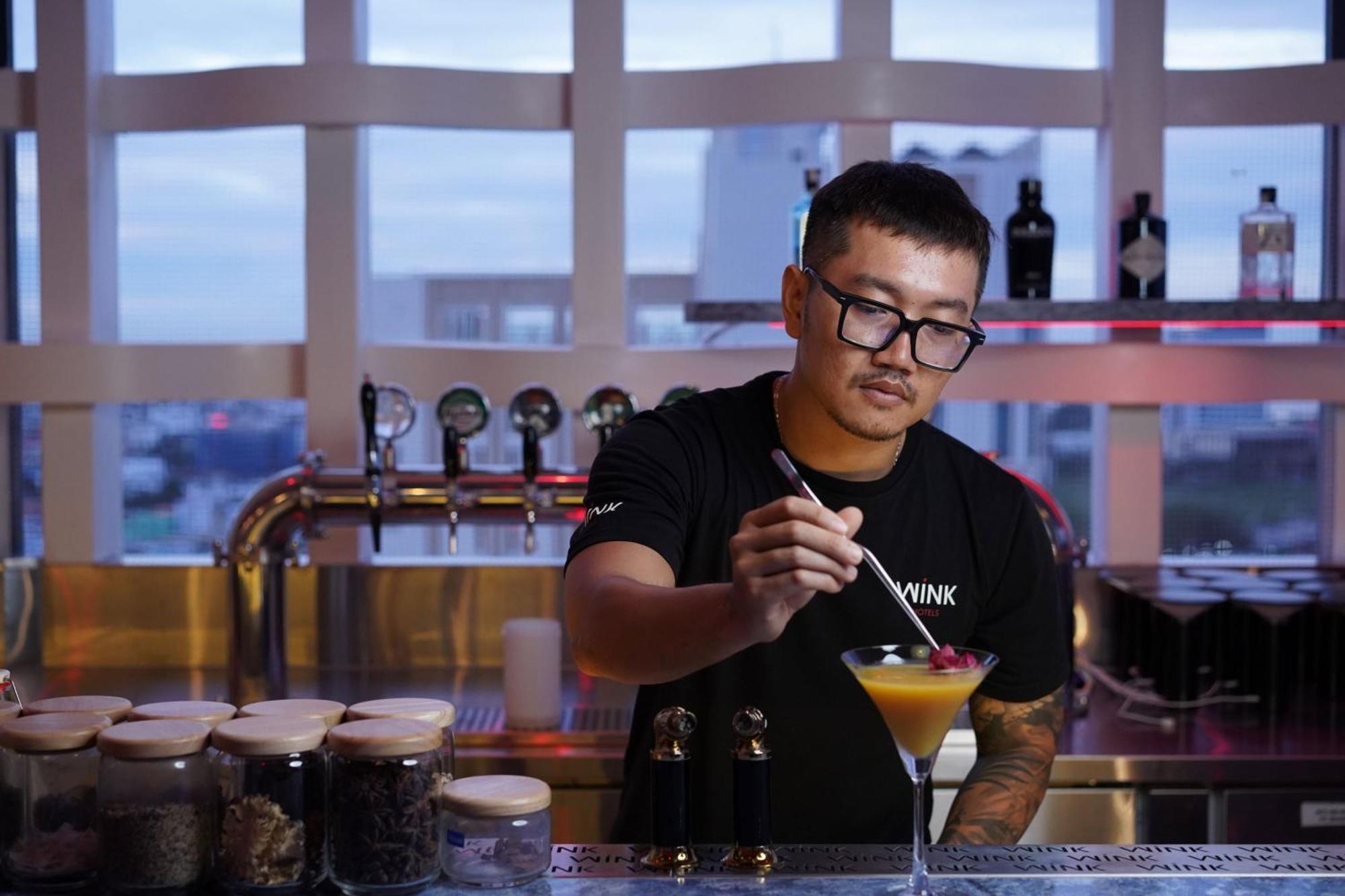 Wink Icon Hotel Danang Riverside - Luxury Suites - 24Hrs Stay & Rooftop Pool Bar エクステリア 写真